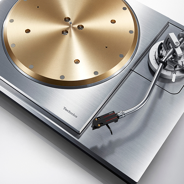 Reference Class Turntables - Technics Canada